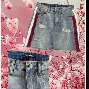 Distressed- glitter denim Fashion nova skirt